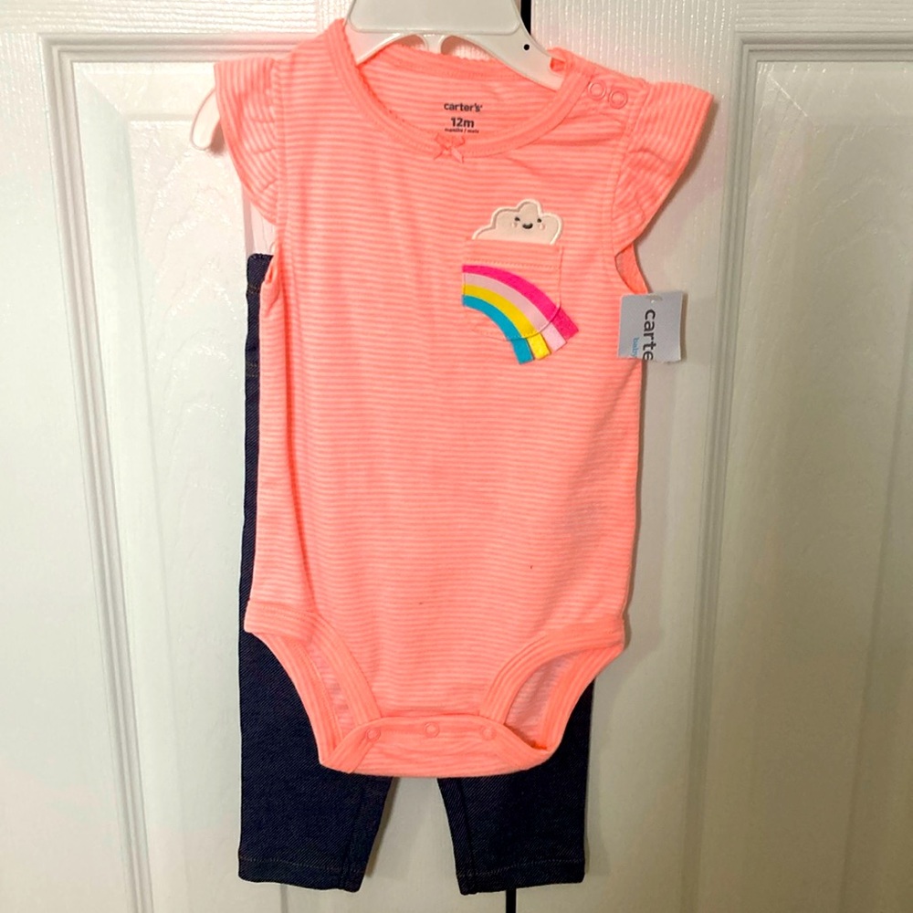 Carter’s 12 month onesie and legging matching set